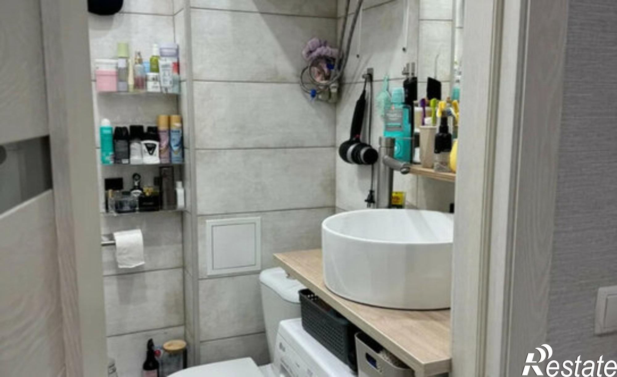 Купить квартиру за 7 800 000 рублей на Краснодар, улица Цезаря Куникова, 18лит4