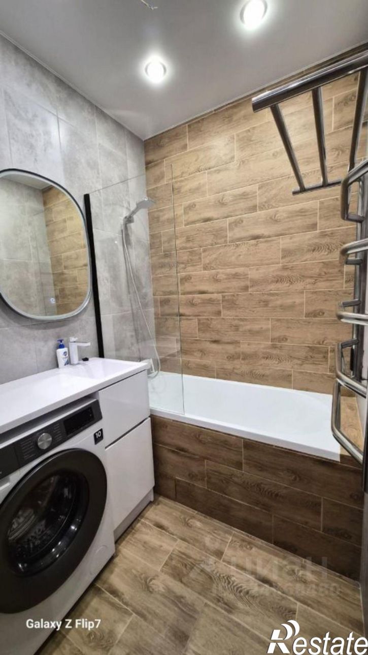 2-комн квартира улица им. Константина Гондаря, 99