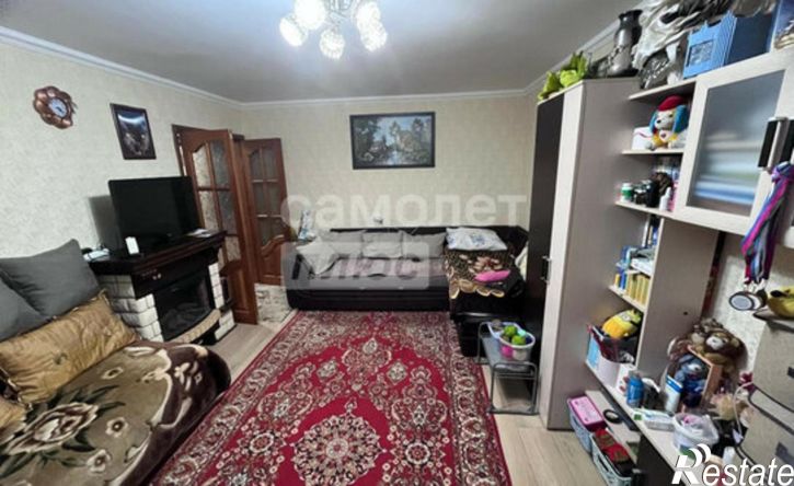 2-комн квартира Спортивная улица, 33,  д. 33