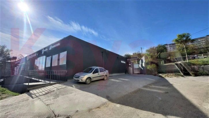 Торговое помещение Титан ул.