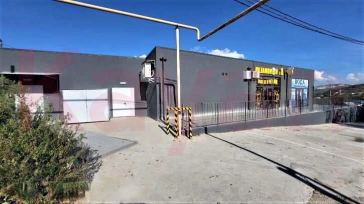 Торговое помещение Титан ул.