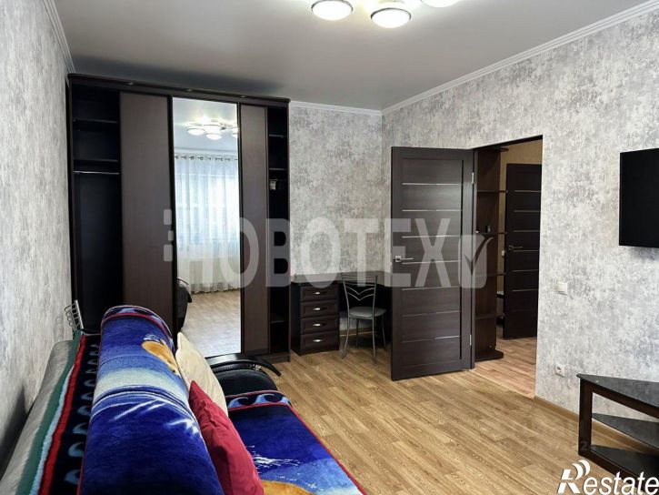 1-комн квартира улица Ткачёва, 8,  д. 8