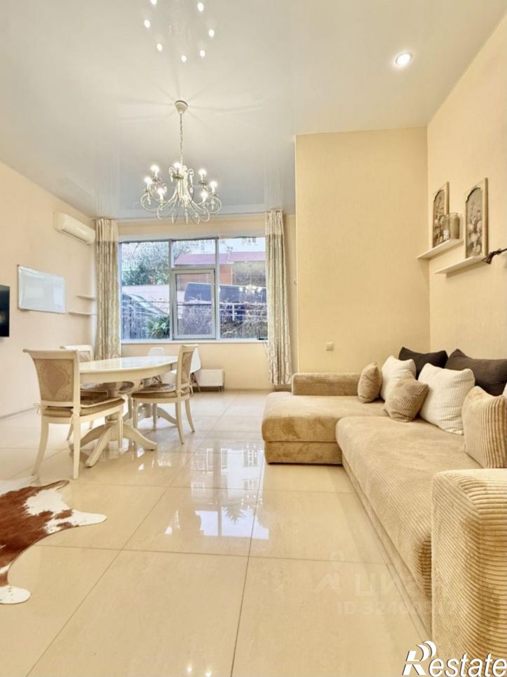 2-комн квартира Сочи, Альпийская улица, 1/3