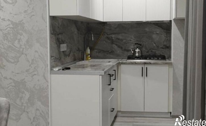 2-комн квартира Армавир, улица Мира, 55