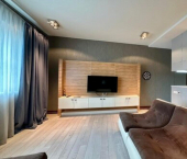 2-комн, 67кв м, этаж 4/6 улица Дзержинского, 93