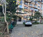 1-комн, 30кв м, этаж 1/5 ул Невская, 4