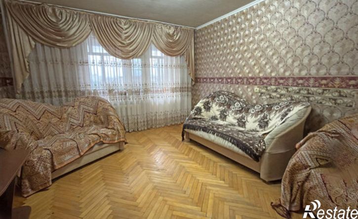 3-комн квартира ул Юных Коммунаров, 70,  д. 70