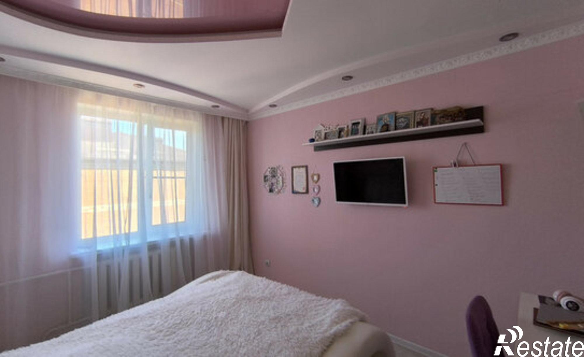 Купить квартиру за 6 300 000 рублей на улица 9 Января, 35