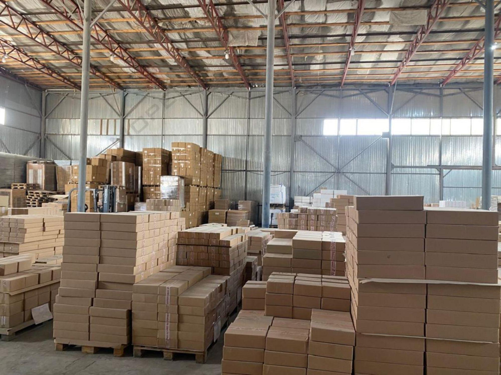 Сдать складское помещение за 380 000 рублей на им. Карла Гусника ул, 42