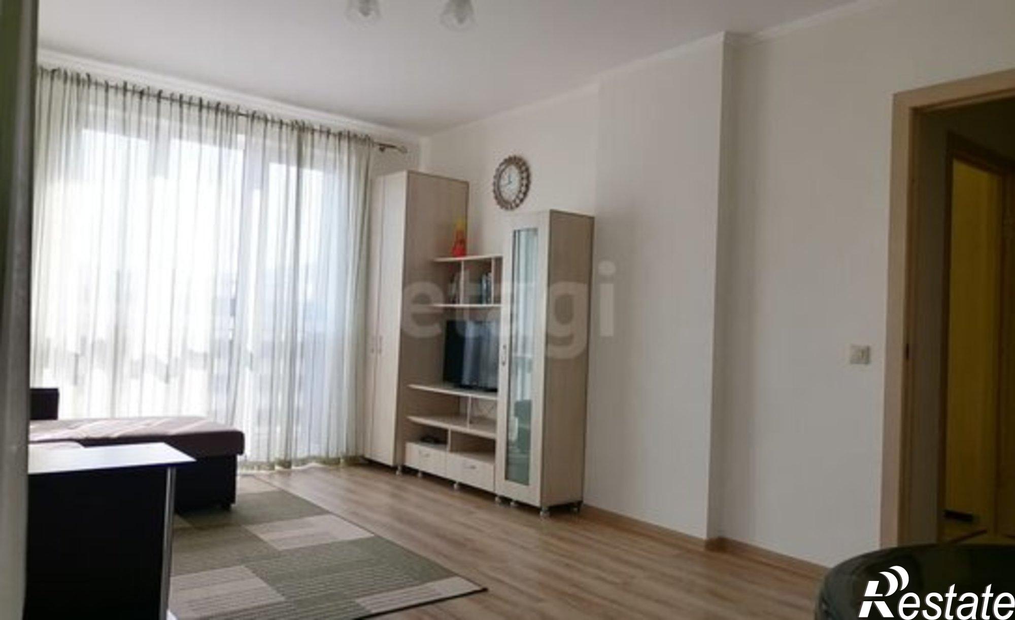 Купить квартиру за 10 700 000 рублей на ул Ялтинская, 2 1