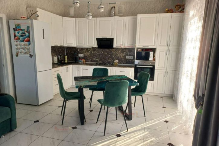 Коттедж/дом Ейская 62