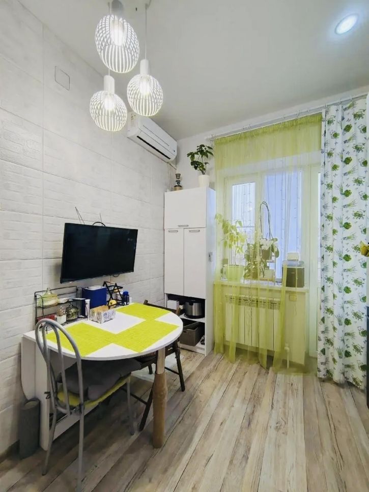 2-комн квартира улица Горького, 7А