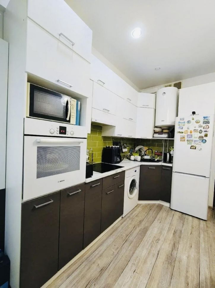 2-комн квартира улица Горького, 7А