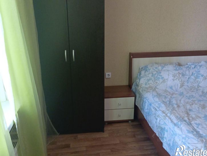 2-комн квартира улица Надежды, 9/4,  д. 9/4