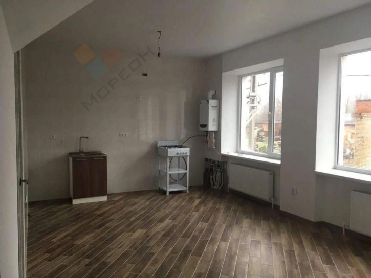 3-комн квартира Промысловая ул, 32