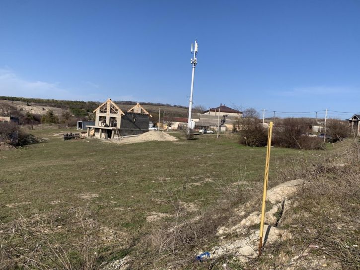 Земельный участок село Варваровка