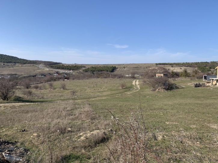 Земельный участок село Варваровка