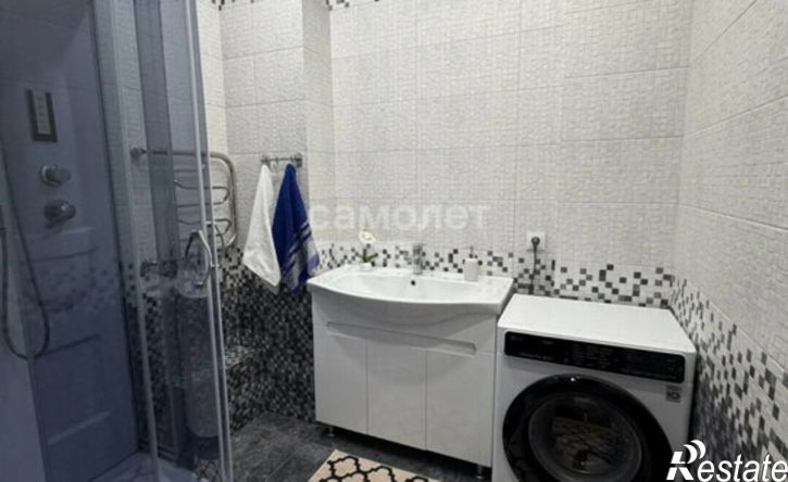 2-комн квартира улица Свердлова, 57,  д. 57