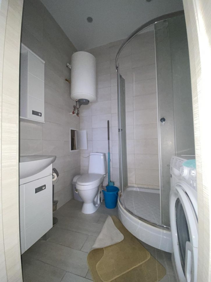 2-комн квартира улица Калинина, 150к3