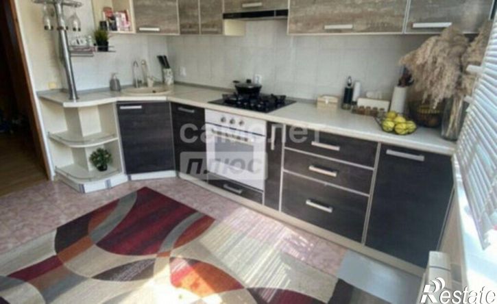 4-комн квартира улица Калинина, 112А,  д. 112А