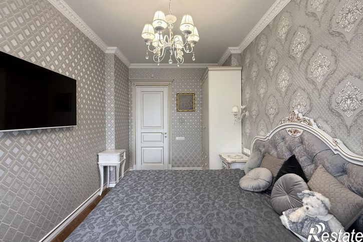 3-комн квартира Красная улица,33