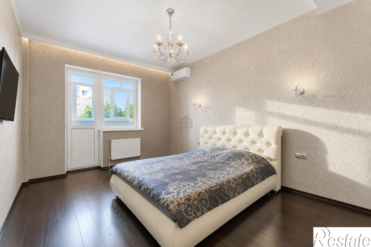 2-комн квартира Памяти Чернобыльцев улица,6