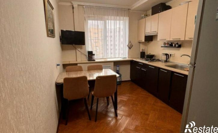 3-комн квартира Геленджик, улица Леселидзе, 21А