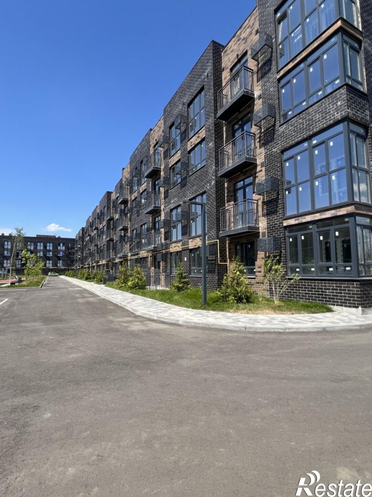 3-комн квартира Столбовая ул., 48