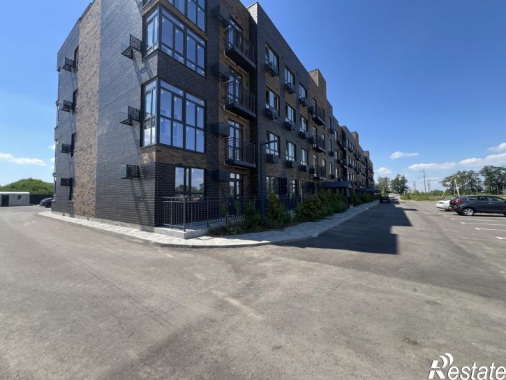 3-комн квартира Столбовая ул., 48