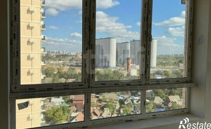 3-комн квартира Краснодар, Обрывная улица, 132/1
