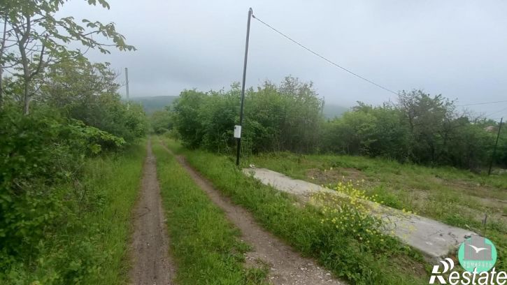 Земельный участок муниципальное образование Новороссийск,СТ Горный орех,Фисташковая улица,17