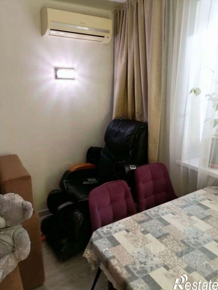 4-комн квартира Ейский район, Ейск г., Горького ул.
