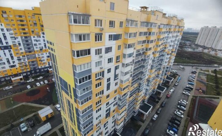 1-комн квартира Краснодар, улица имени 75-летия Победы, 26