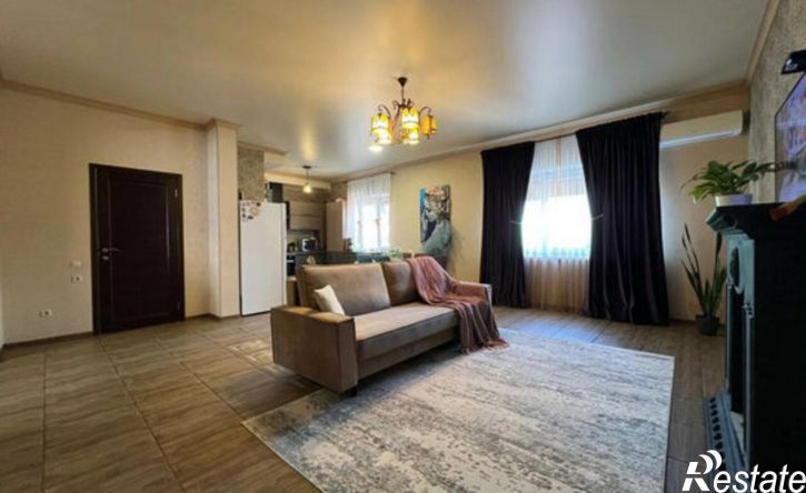5-комн квартира Геленджик, переулок Ахматовой, 7