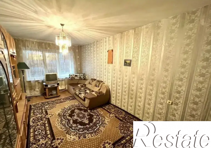 2-комн квартира Микрорайон-1, 16