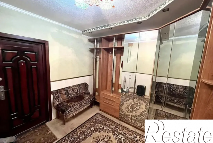 2-комн квартира Микрорайон-1, 16