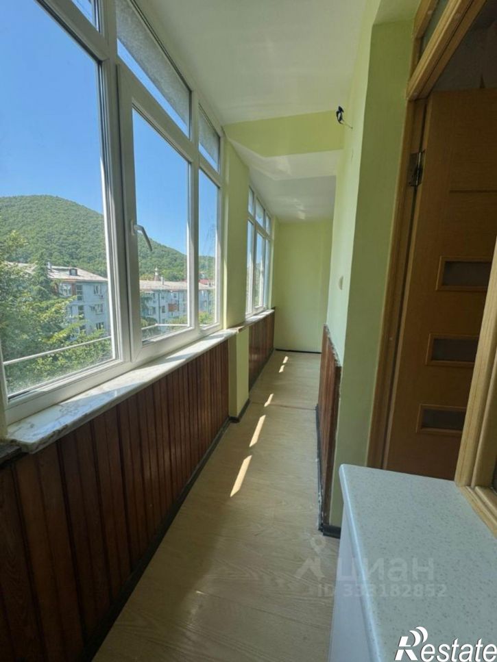 2-комн квартира Туапсе, Таманская улица, 1