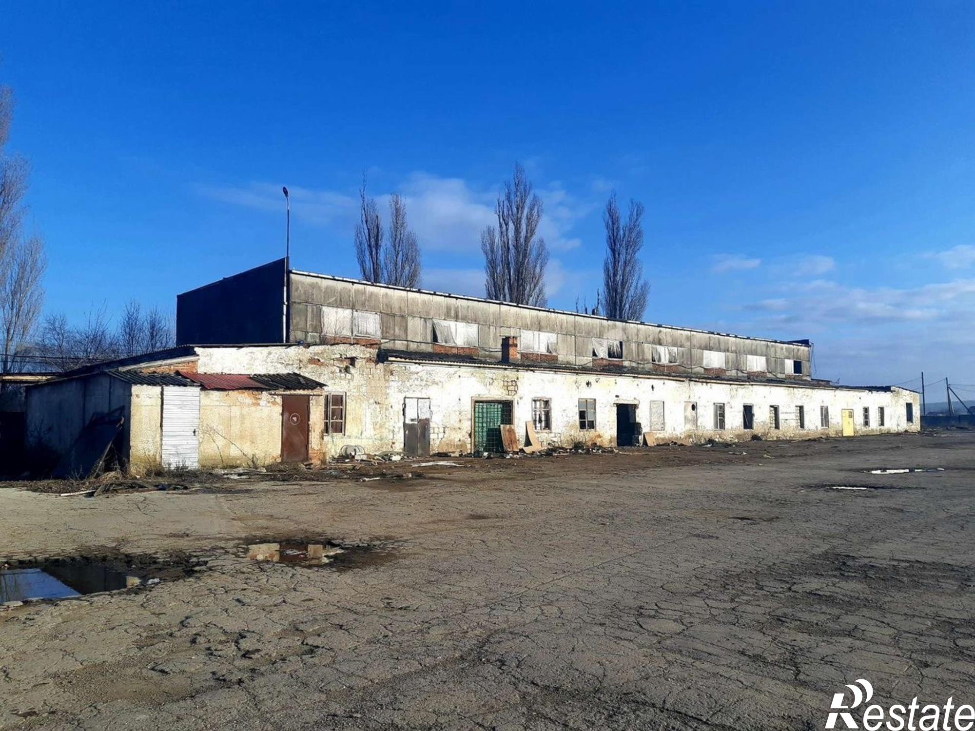 Купить производственную площадь за 45 000 000 рублей на станица Старотитаровская