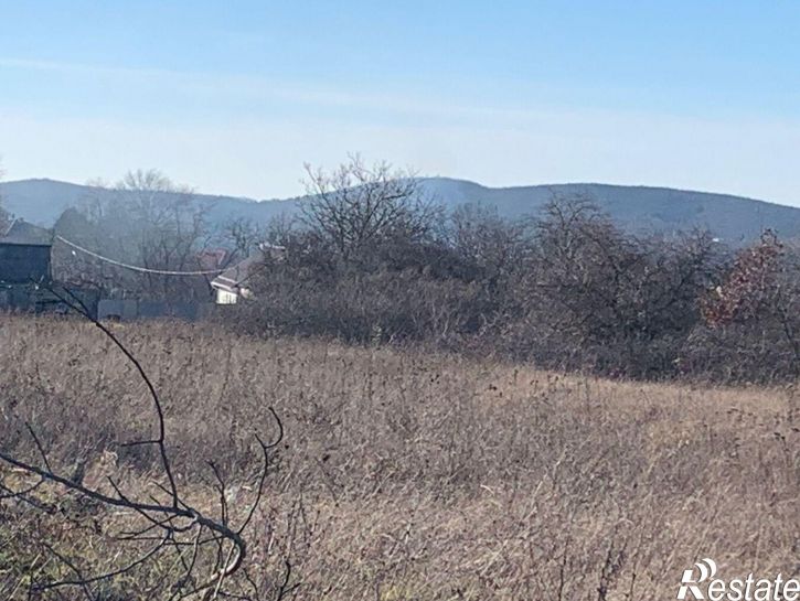 Земельный участок село Варваровка
