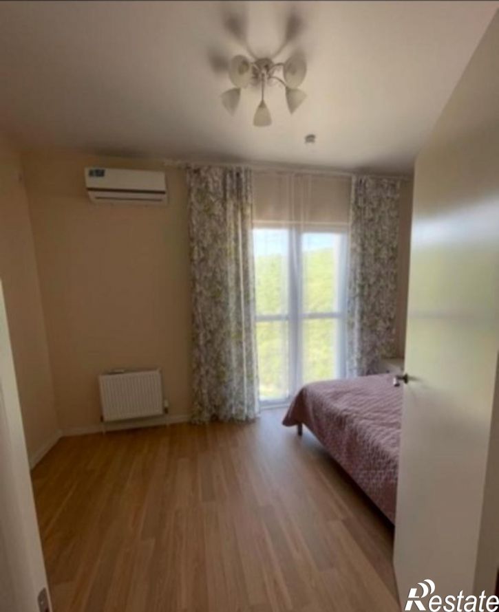 2-комн квартира улица Калинина, 150к8