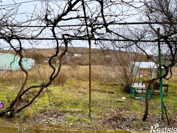 Земельный участок село Варваровка