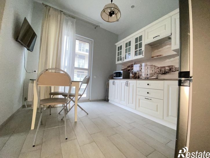 2-комн квартира улица Калинина, 150к3