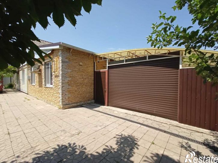 2-комн квартира Молодёжная улица, 8
