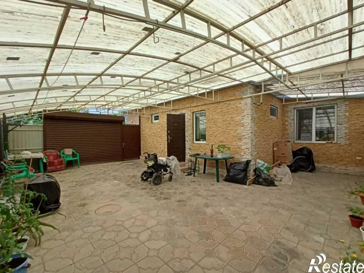 2-комн квартира Молодёжная улица, 8