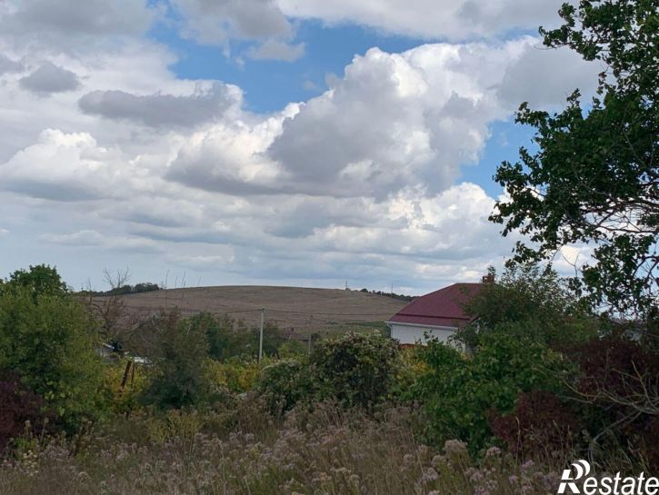 Земельный участок село Варваровка