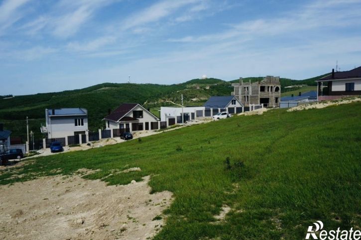 Земельный участок село Варваровка