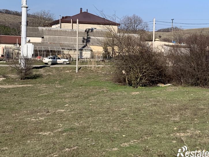Земельный участок село Варваровка