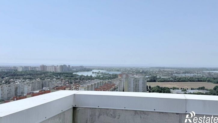 4-комн квартира Красных Партизан улица,4/15