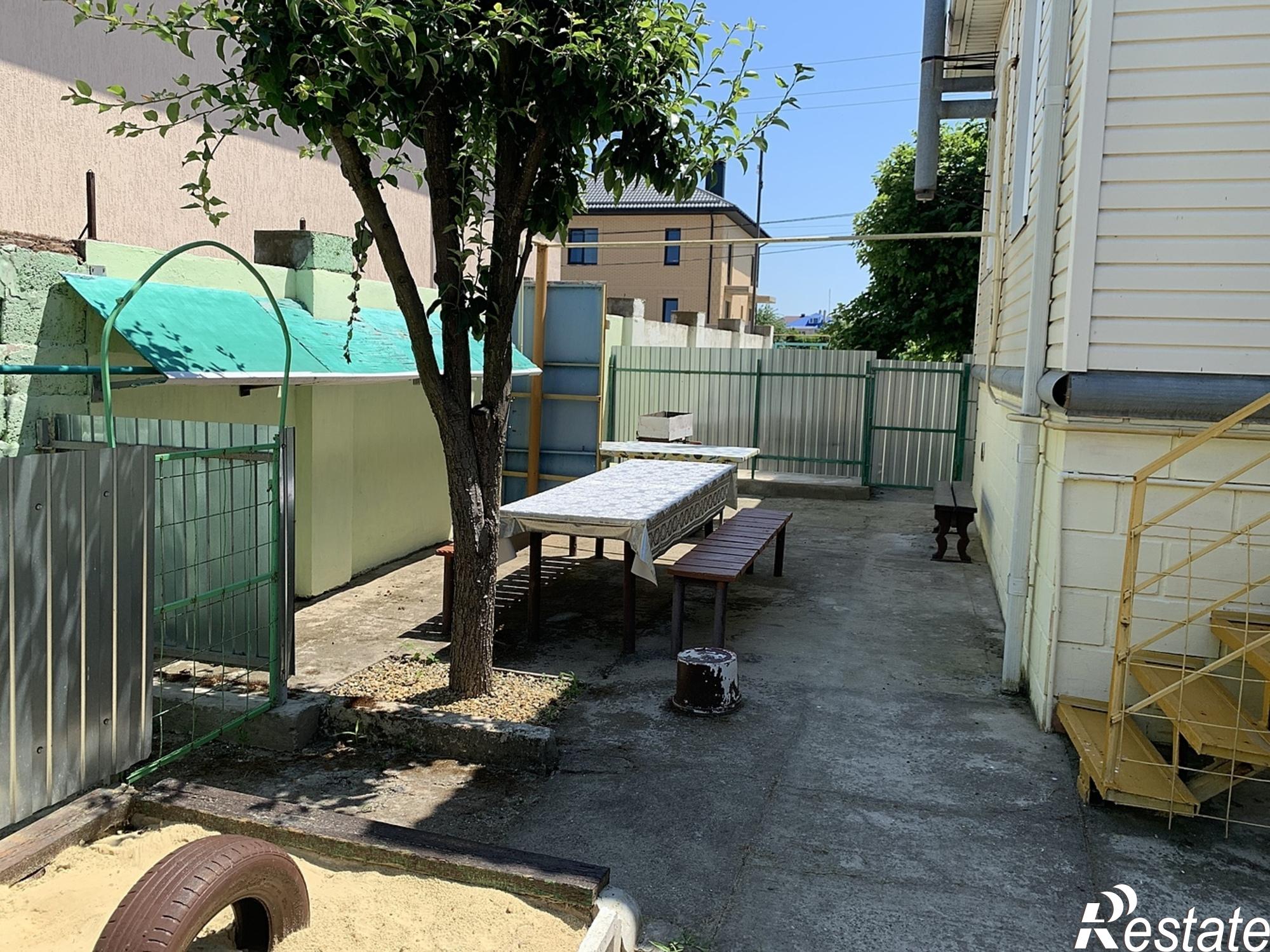 Купить дачу, дом, коттедж за 45 000 000 рублей на Казачий переулок