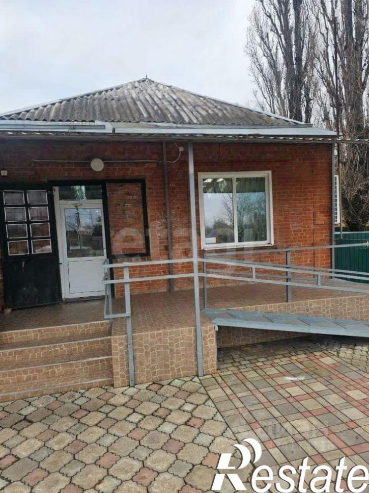 Торговое помещение улица Сакко и Ванцетти, 49,  д. 49